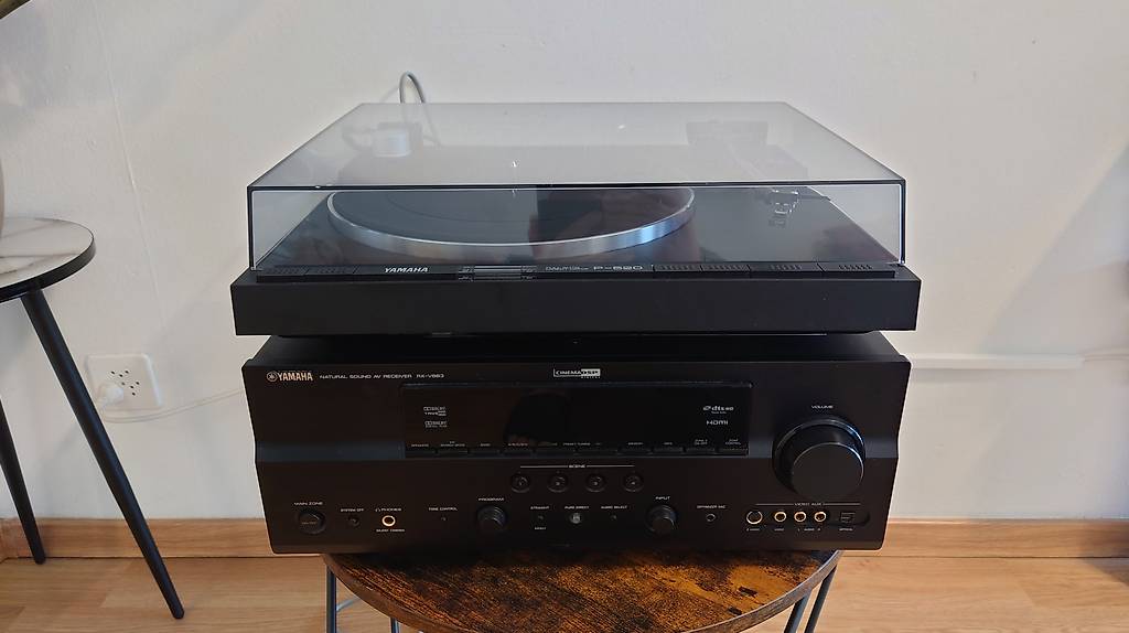 Yamaha Plattenspieler+ Verstärker