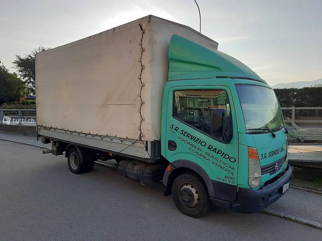 Nissan Cabstar F 24 35.13
