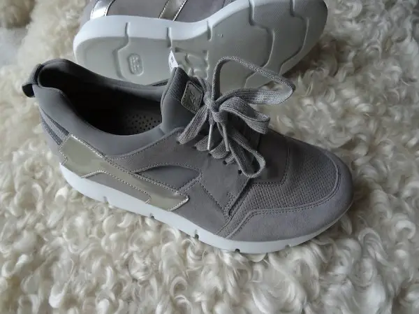  PAUL GREEN Sneaker Softnubuk hellgrau Gr. 7 / 41 NEU