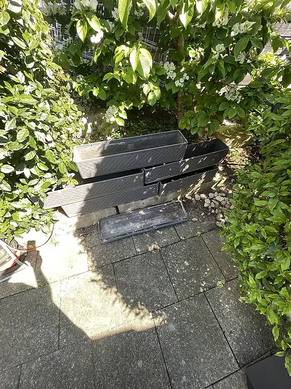 Blumenkasten aus Eternit