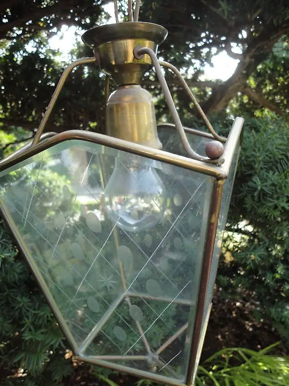 alte, antike, Hängelampe, Deckenlampe, vom Edelsten