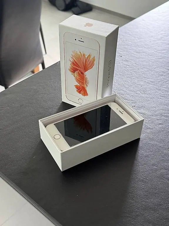 iPhone 6S 64GB