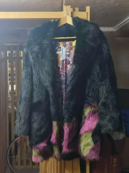 Hochwertiger Designer Kunstpelz Mantel Custa Barcelona Gr. 36