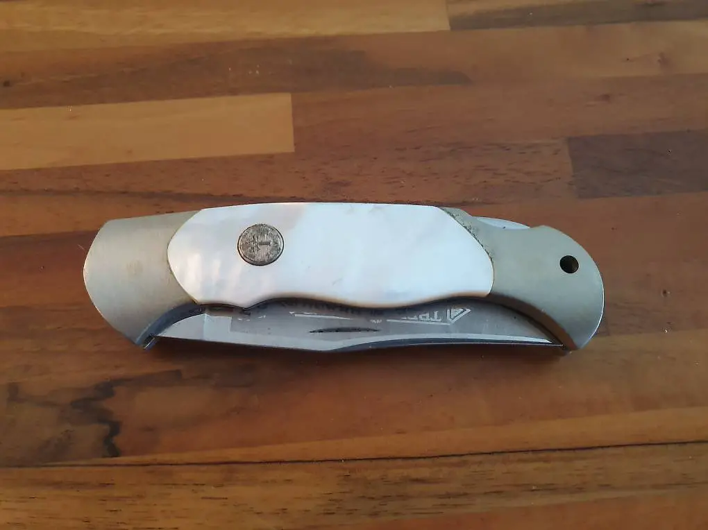 BÖKER Germany Klappmesser Perlmutt Schalen