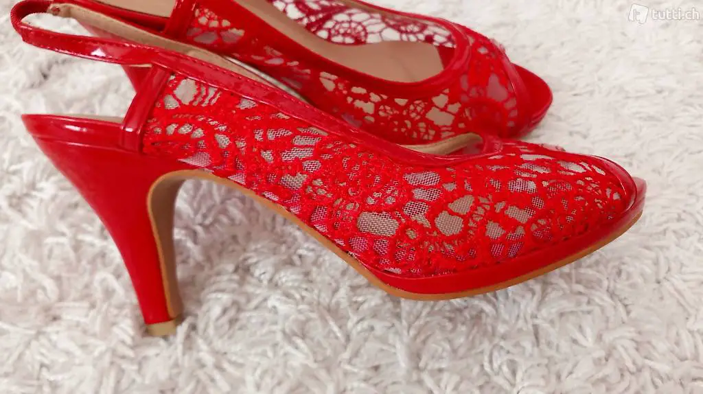 Sandalen Schuhe Gr .38 Neu