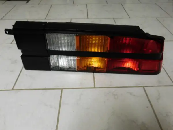 Chevrolet Camaro Original GM Heckleuchte NEU