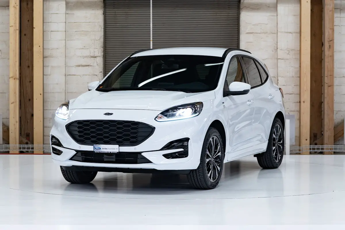 FORD Kuga 2.5 Hybrid ST-Line 4x4