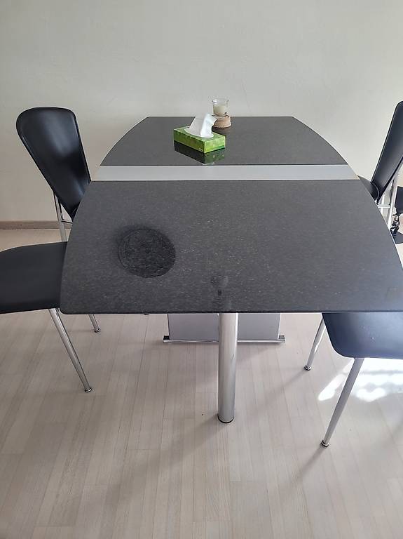 Esstisch verlängerbar