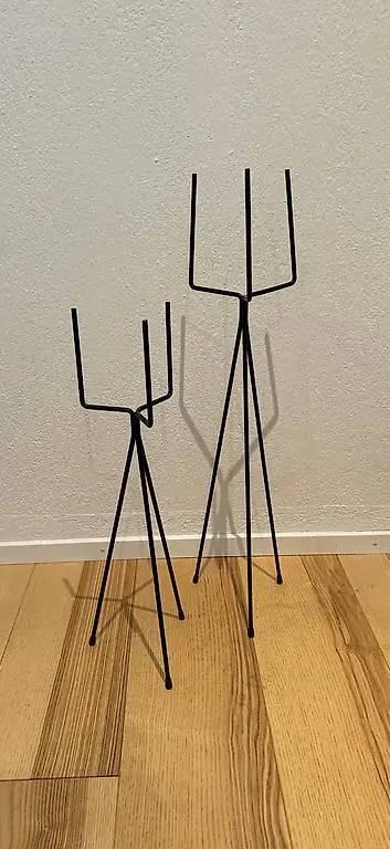 Blumenständer oder Kerzenständer