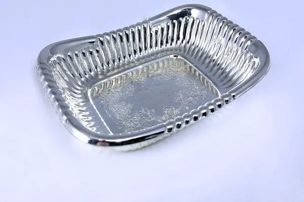  Kleine versilberte Apéro-Schale, anlaufgeschützt