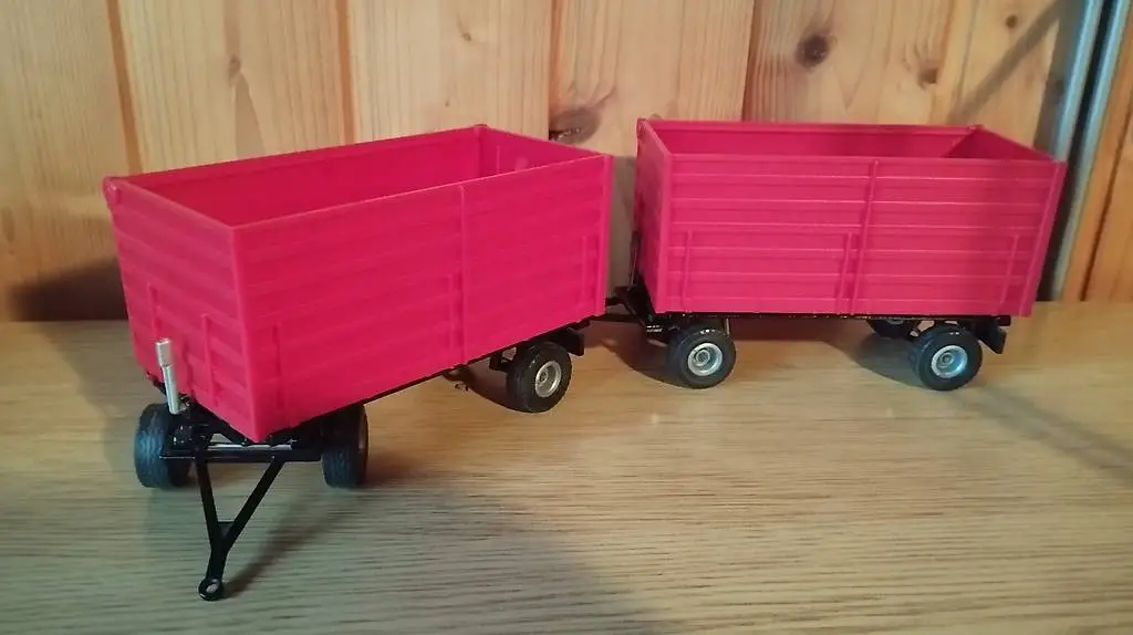 Siku 1:32 Drehschemel Anhänger