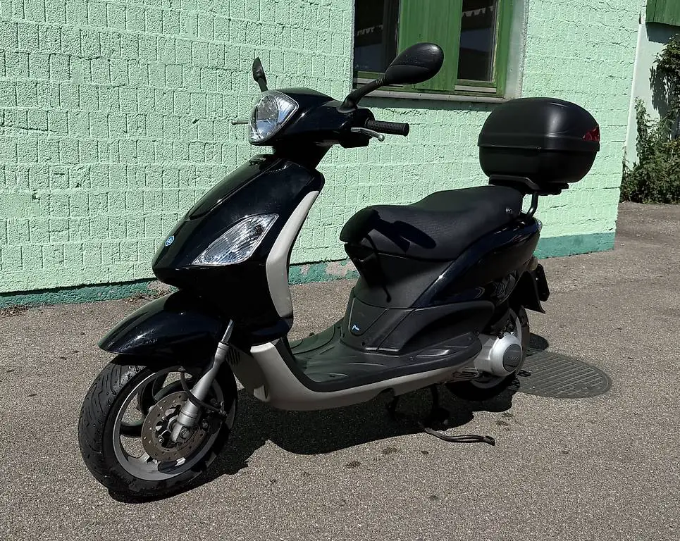 Piaggio FLY 125, mit MFK