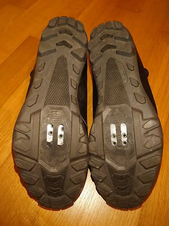 Bikeschuhe Shimano ME3 Grösse 42