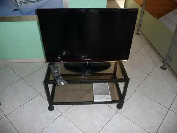 LCD-Flach TV & TV-Tisch