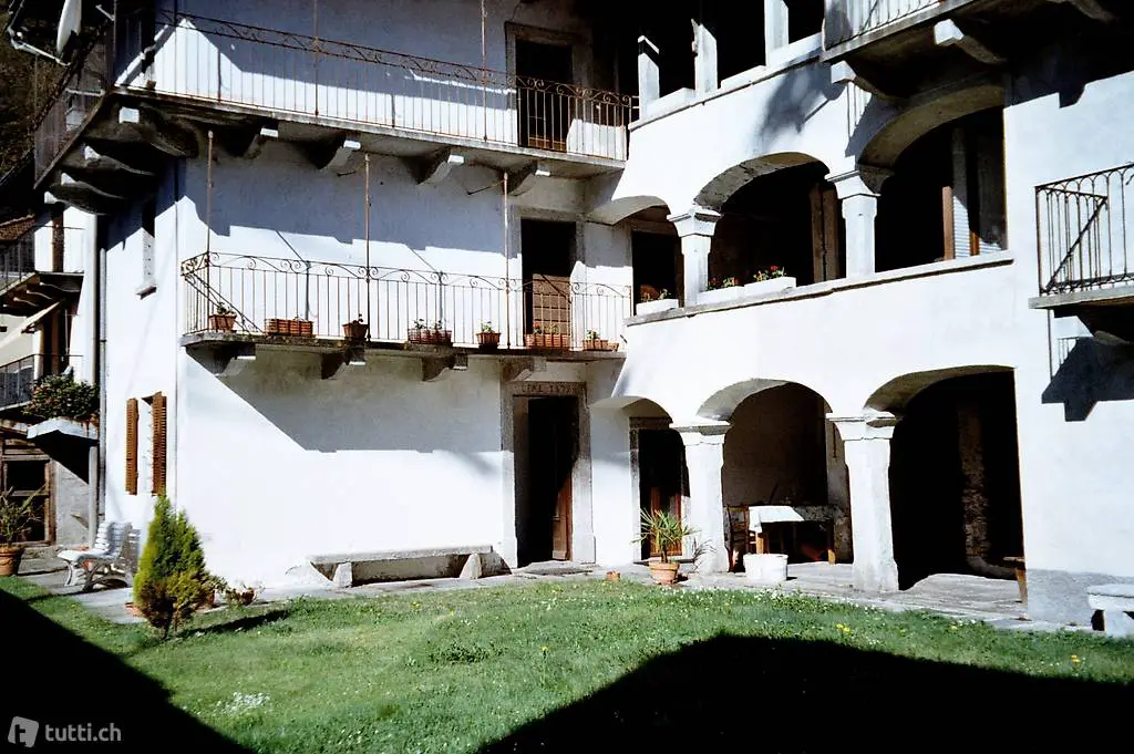 MOGHEGNO CASA ANGIOLETTA PER VACANZA