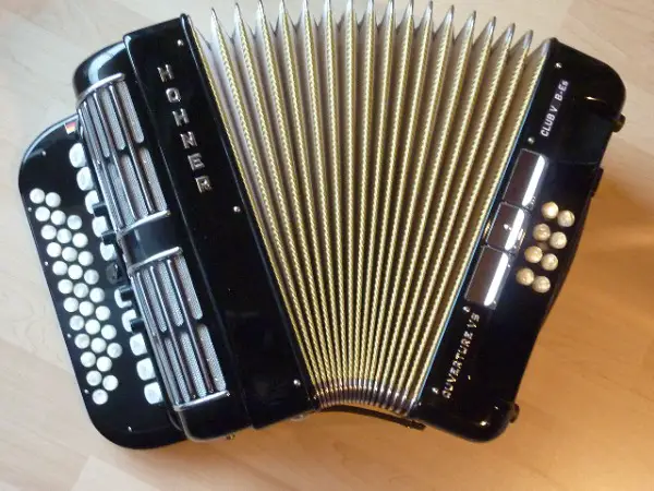 Handharmonika HOHNER Ouverture. diatonisch, Einbau-Mikrofon