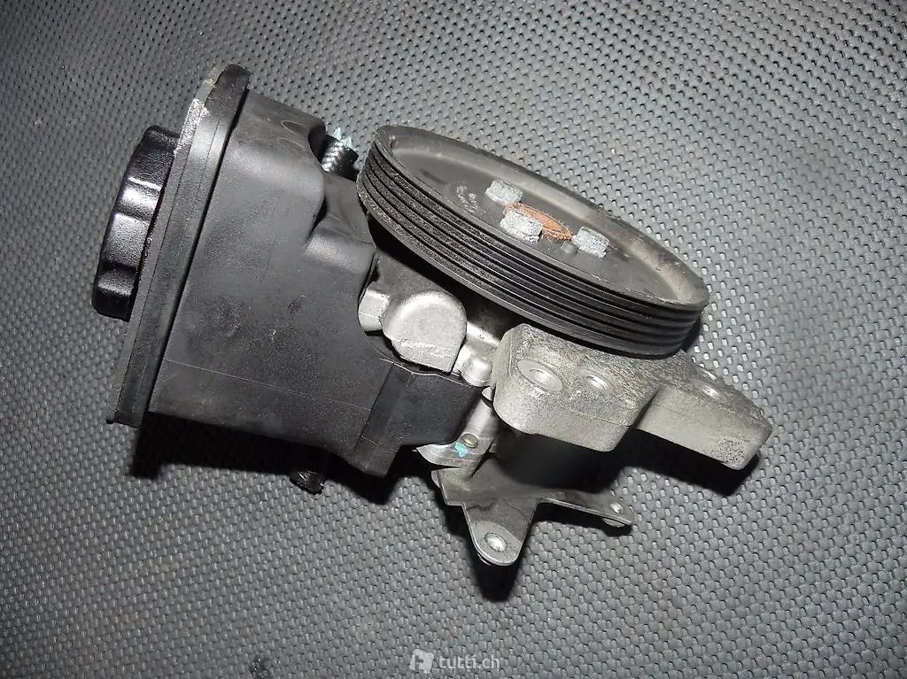  Servopumpe BMW 530D 3.0l JG99