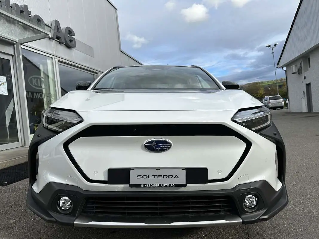 SUBARU Solterra eV Luxury AWD