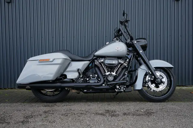 harley-davidson flhrxs 1868 road king special 114