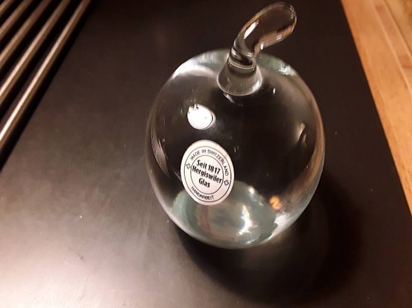 Hergiswiler Glas, Apfel mit Stiel