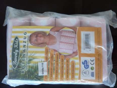 Lot de maillots de bain, taille 5-6 ans