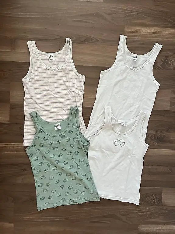 Unterhemden im Set 134/140