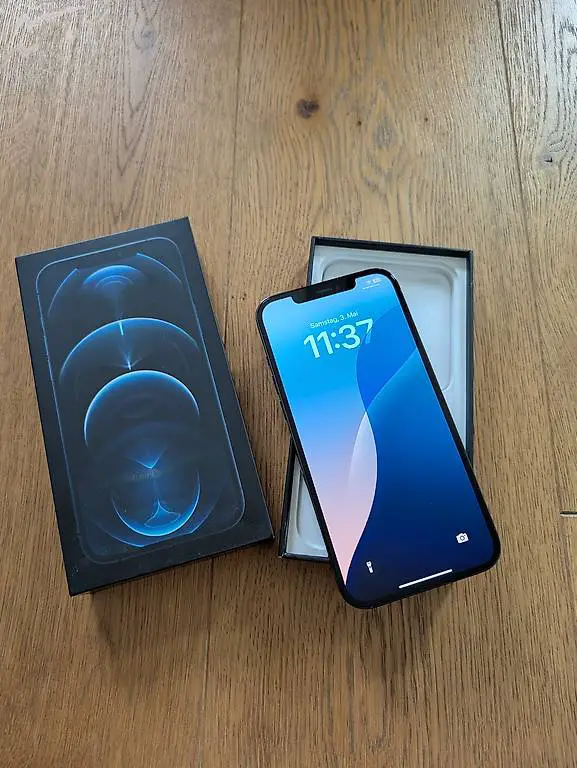 iPhone 12 Pro Max 128gb Blau neuwertig100% Akku