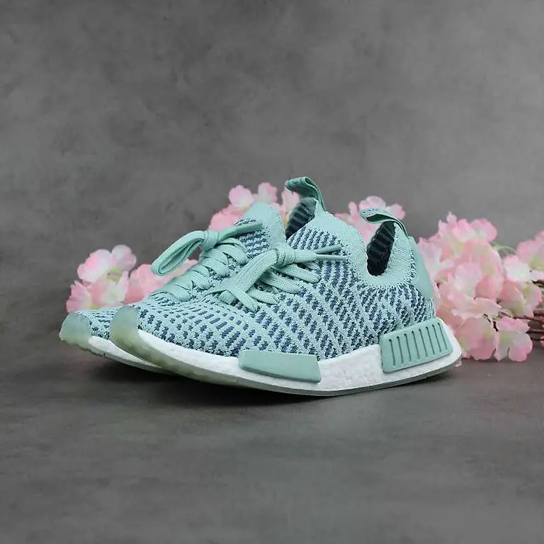 Adidas NMD R1 STLT PK Sneakers gr 40 2/3