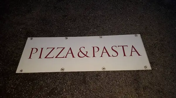 Werbe Tafel Pizza & Pasta