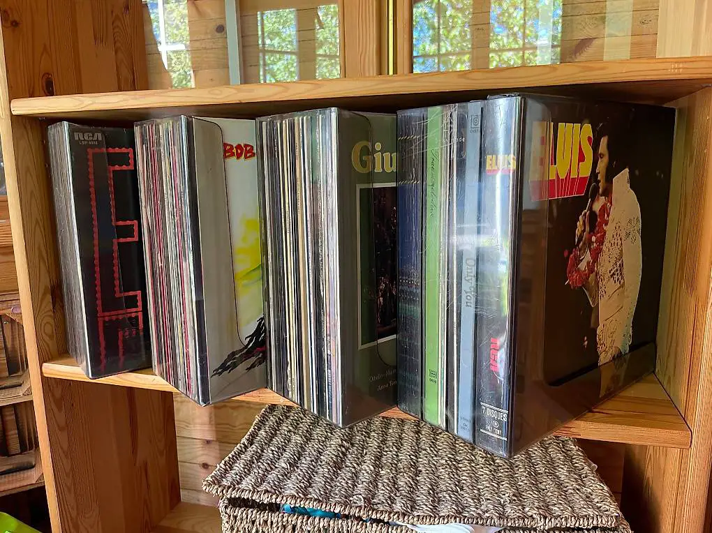 Schallplatten-Sammlung (div. Genres)