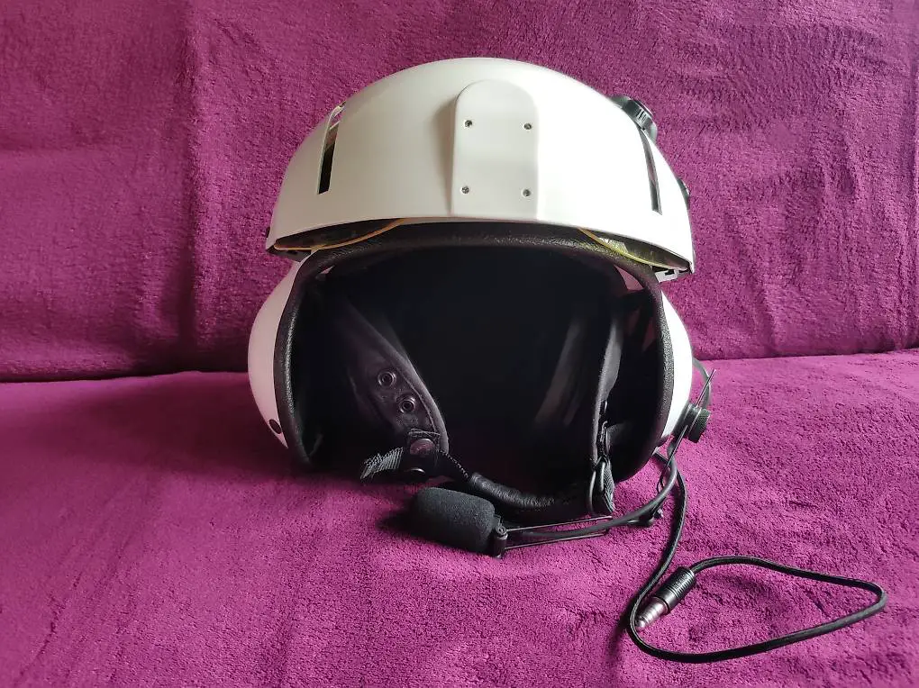 Helikopter Pilotenhelm mit Doppelvisier