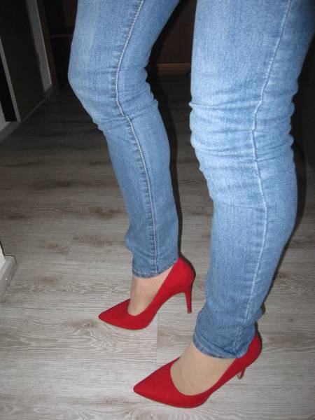 Travesti à sodomiser s"offre à un monsieur actif