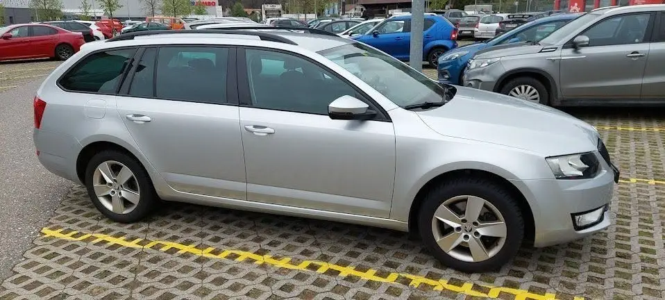 SKODA Octavia Combi 2.0 TDI 184 Style 4x4 DSG