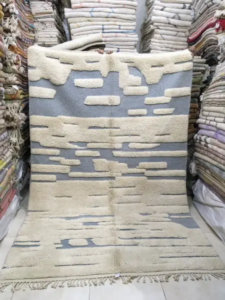 Tapis Mrirt d"exception Berbère Marocain 3m06 x 1m95