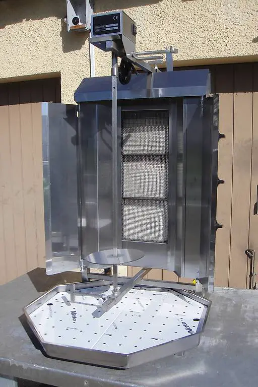 Kebab Gyrosgerät Dönergrill neu und ungebraucht C