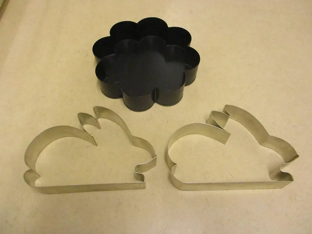 3x Backform für Osterkuchen + Osterhase - Hit