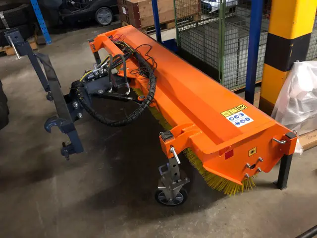 Kehrbürste 3 Punkt 2m, Zubehör / Diverses