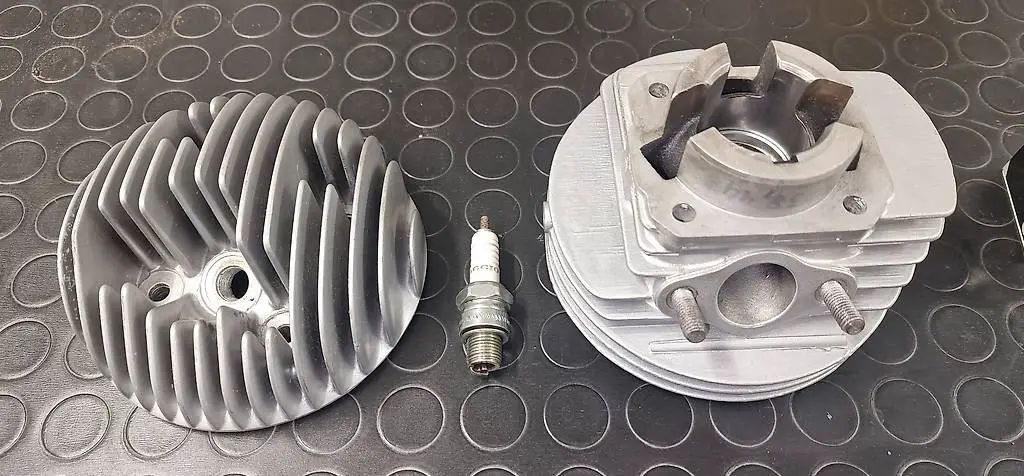 Vespa 50 special gruppo termico Piaggio grande