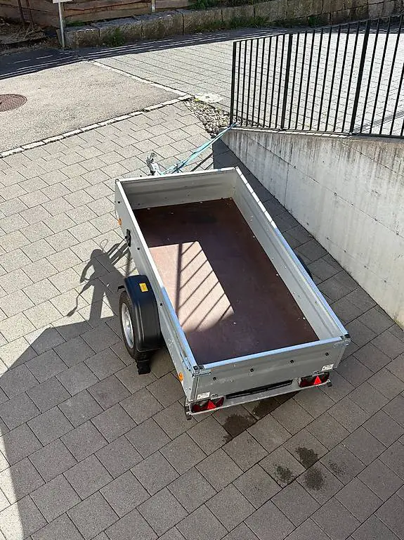 Transportanhänger grau
