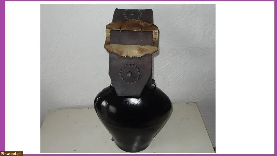 Schöne Kranztreichel Glocke zu verkaufen