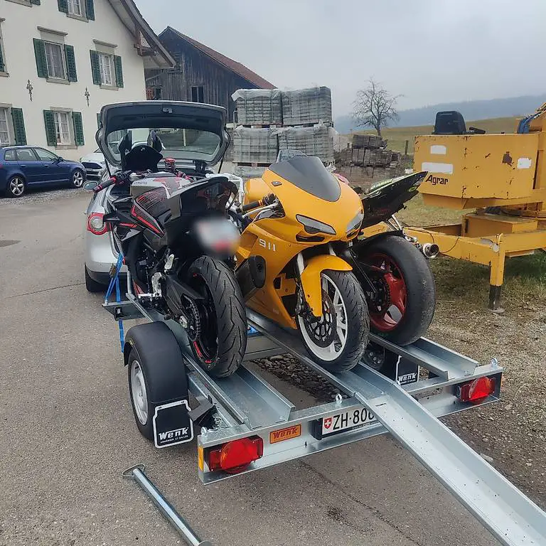 Motorrad Anhänger zu Vermieten