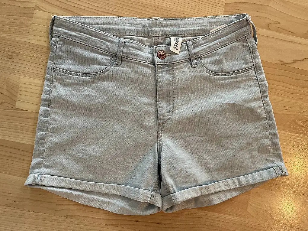 Jeans-Shorts Gr. 170