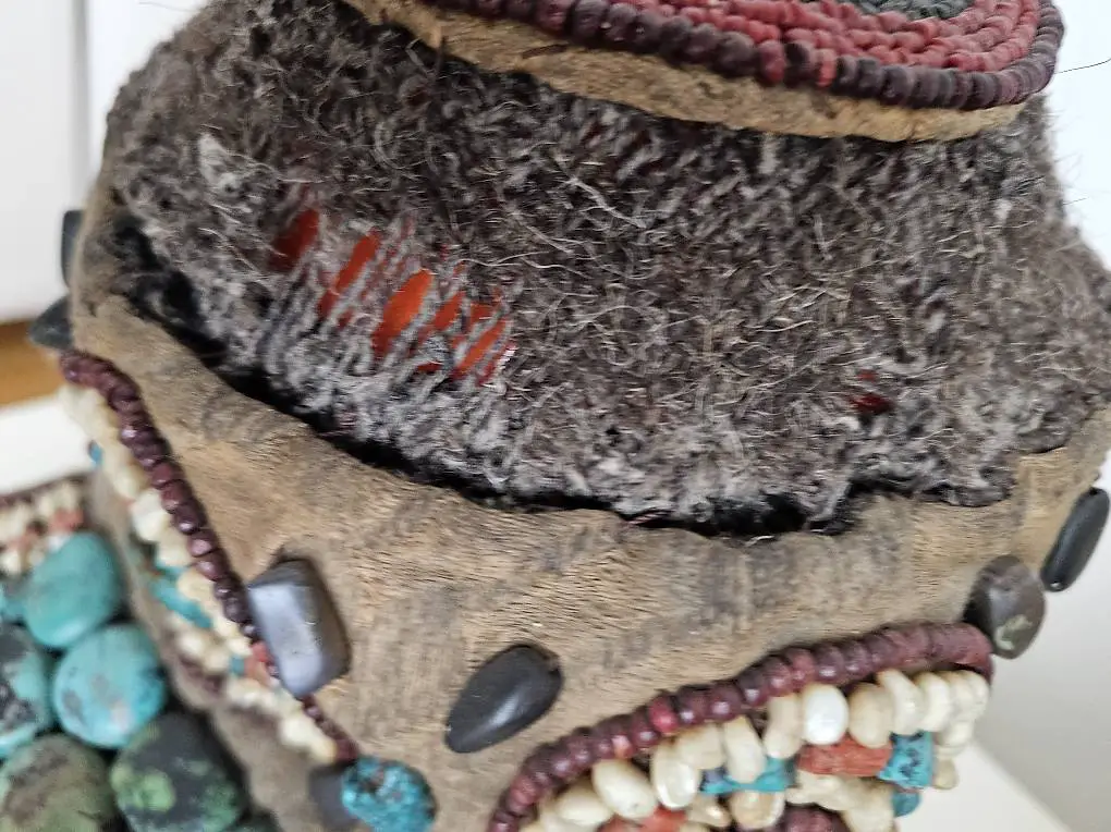 Antiker nepalesischer Jagdhut