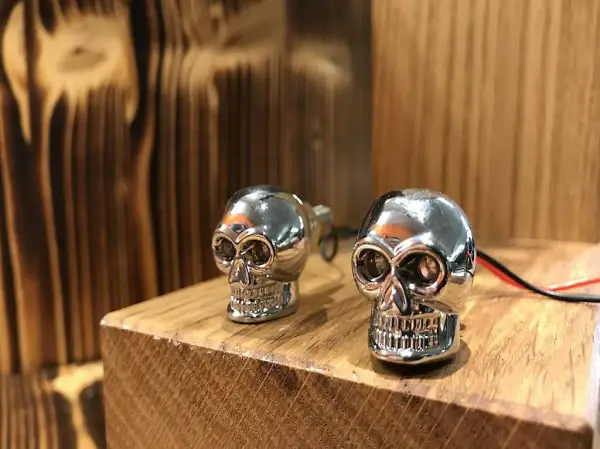  Nummernschild Schrauben Skull LED