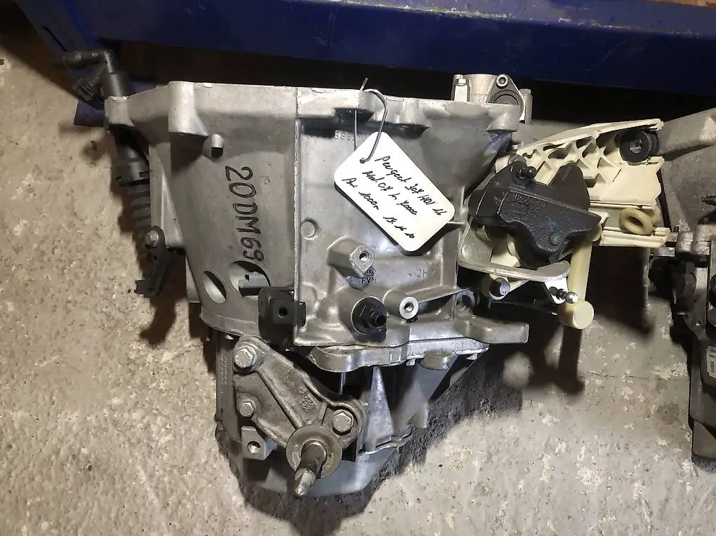 20DM69 Peugeot 307 HDi Getriebe