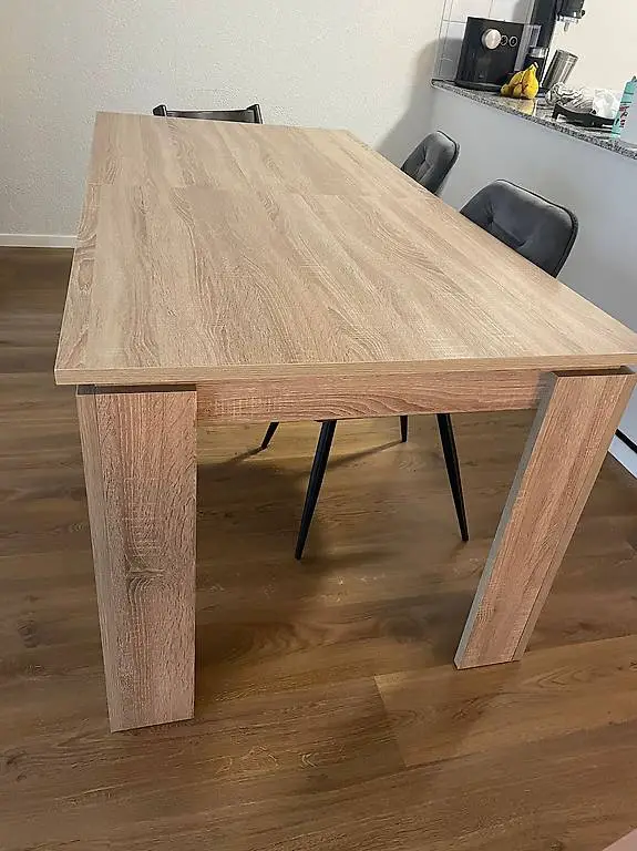 Esstisch zu verkaufen