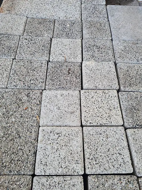 Pflastersteine 20x20x8 cm