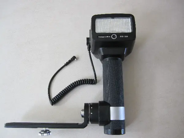 Toshiba ES-36 Blitzgerät