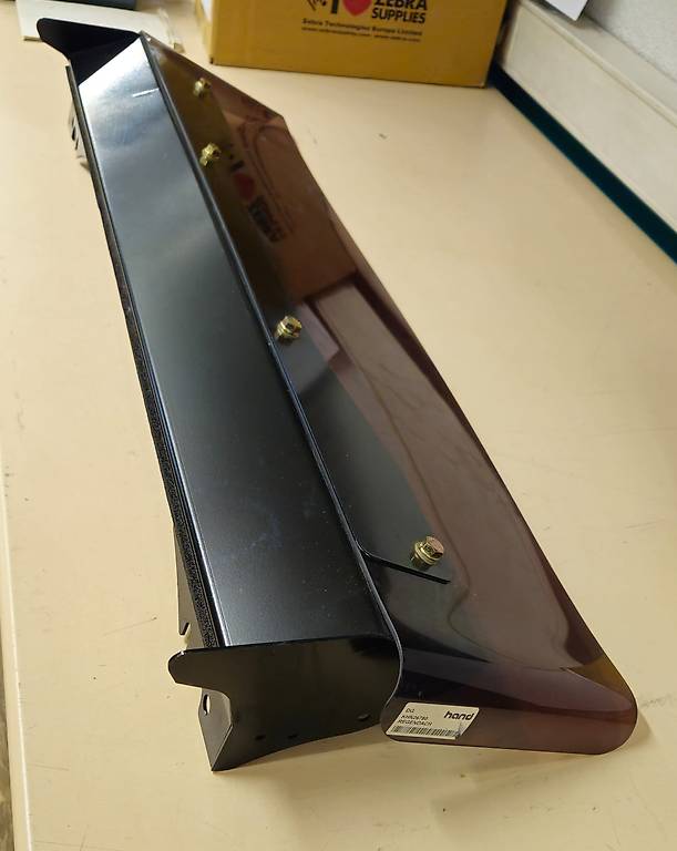 KHN26780 Sonnendach Case