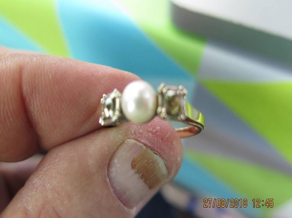  Perlen und Brillantring mit 1 Perle und 2 Brillanten 0.20 j